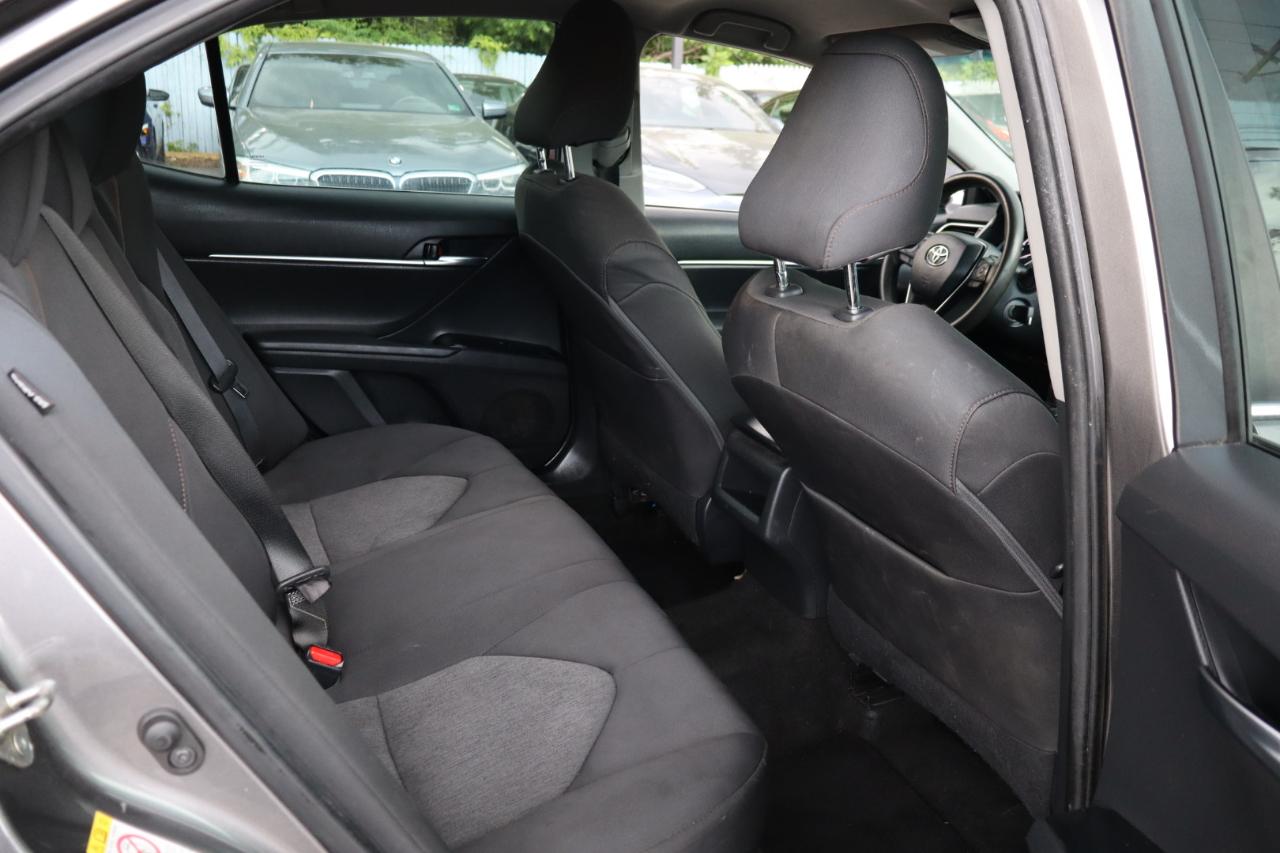 Toyota Camry  2018