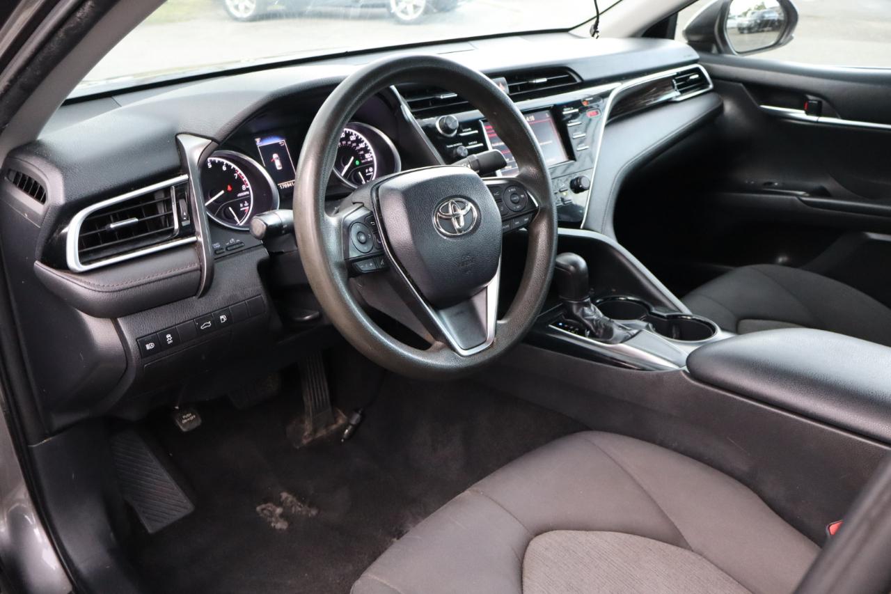 Toyota Camry  2018