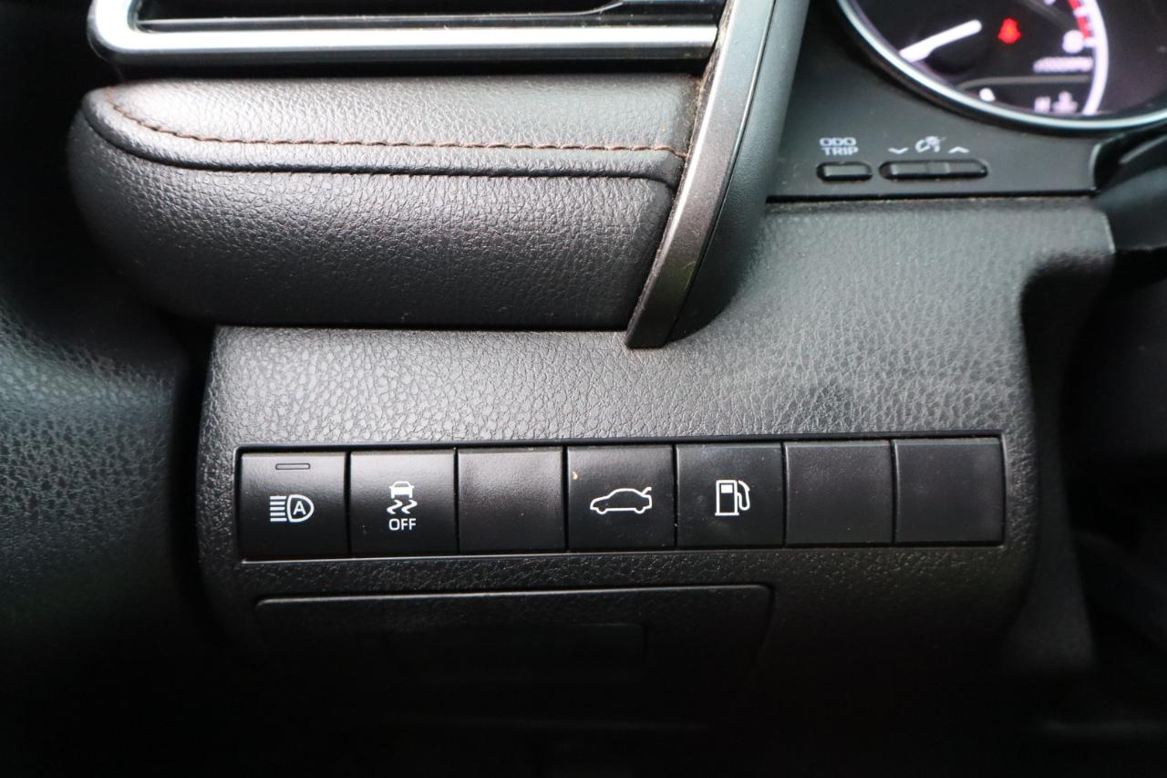 Toyota Camry  2018