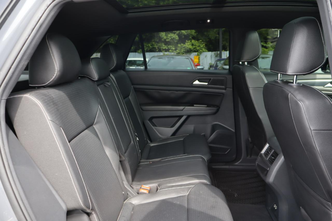 Volkswagen Atlas Cross Sport 3.6L V6 SE w/Technology FWD 2020
