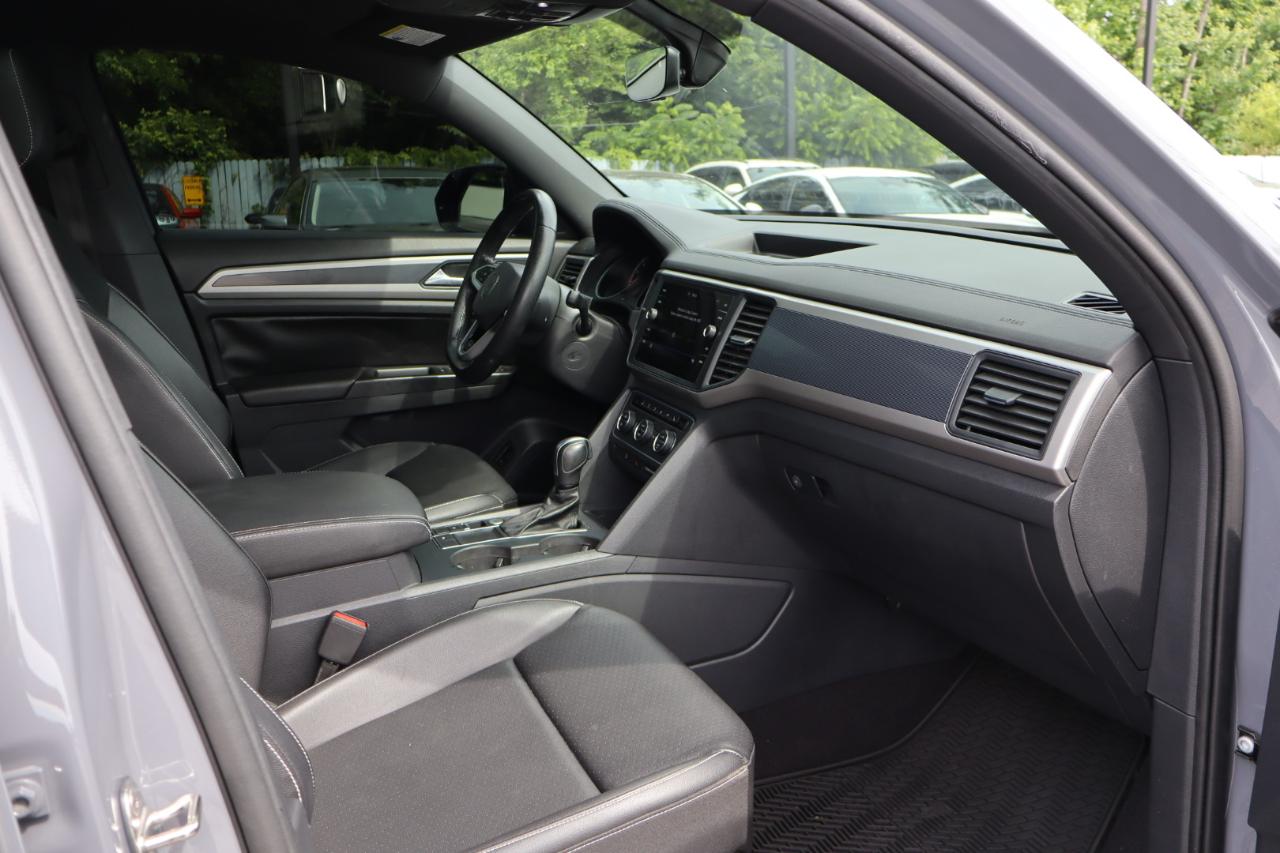 Volkswagen Atlas Cross Sport 3.6L V6 SE w/Technology FWD 2020