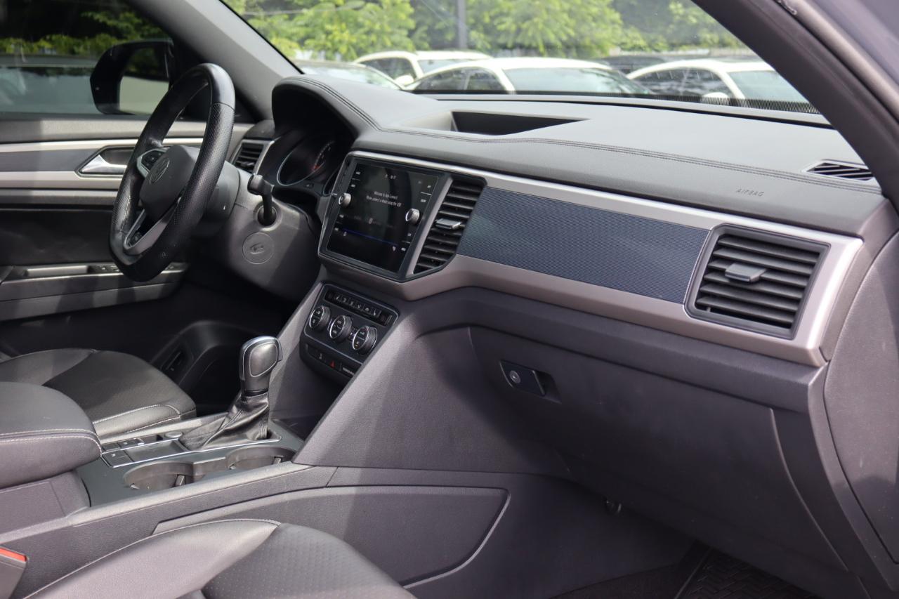 Volkswagen Atlas Cross Sport 3.6L V6 SE w/Technology FWD 2020