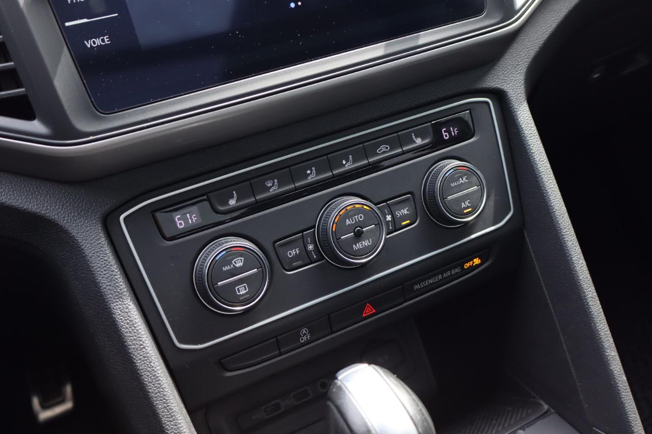 Volkswagen Atlas Cross Sport 3.6L V6 SE w/Technology FWD 2020