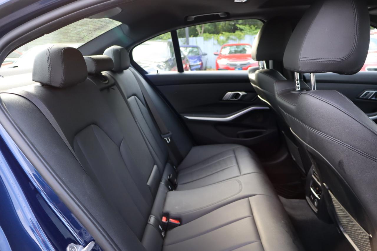 BMW 3-Series  2020