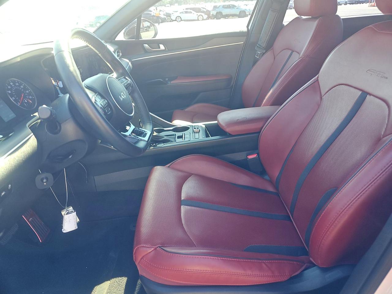 Kia K5  2023
