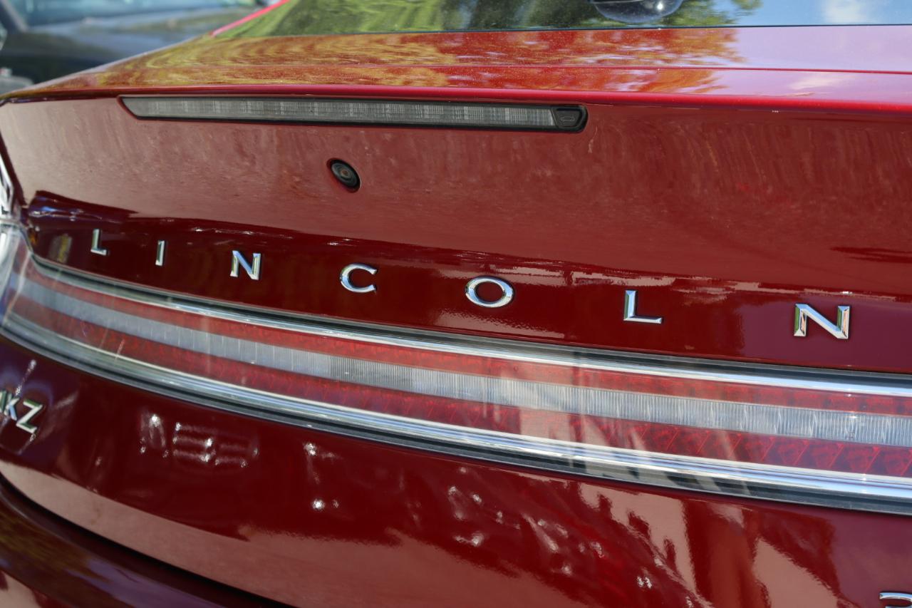 Lincoln MKZ  2017