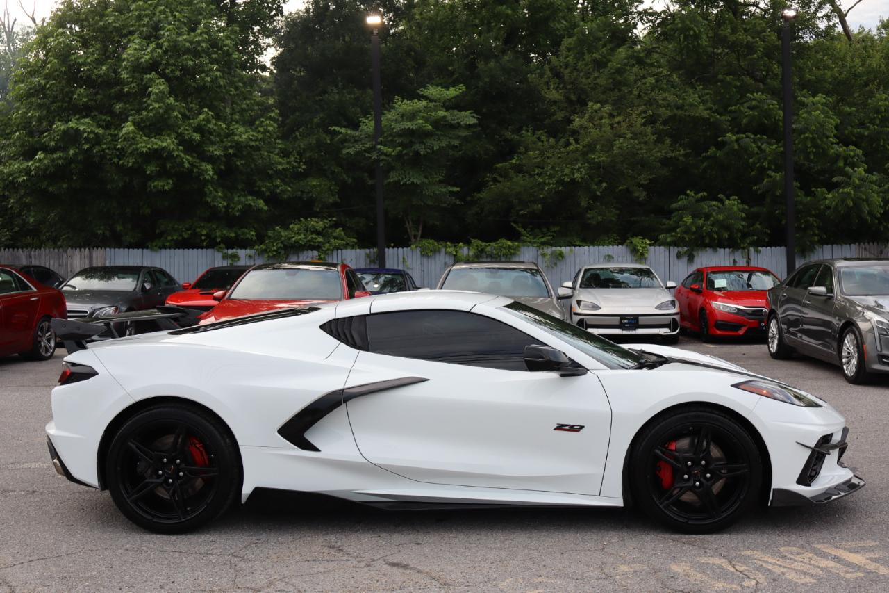 Chevrolet Corvette 2dr Stingray Z51 Cpe w/3LT 2021
