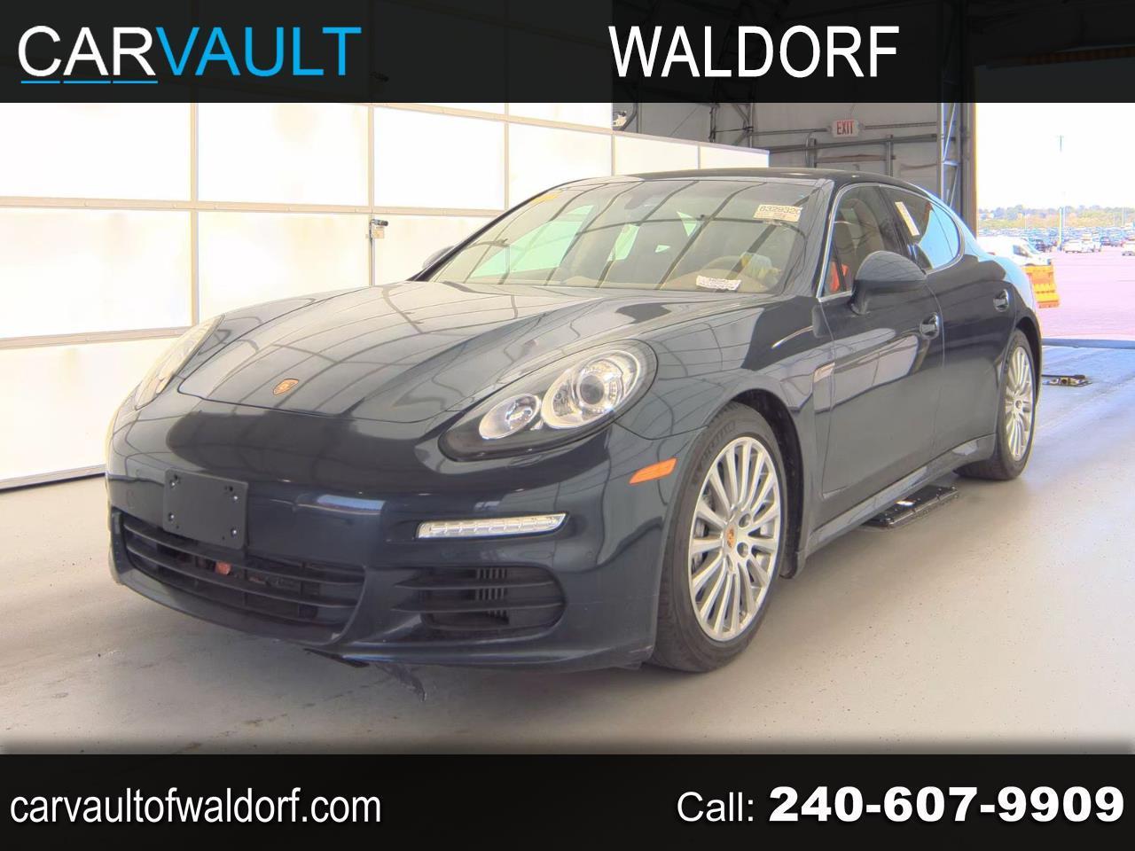 Porsche Panamera  2014