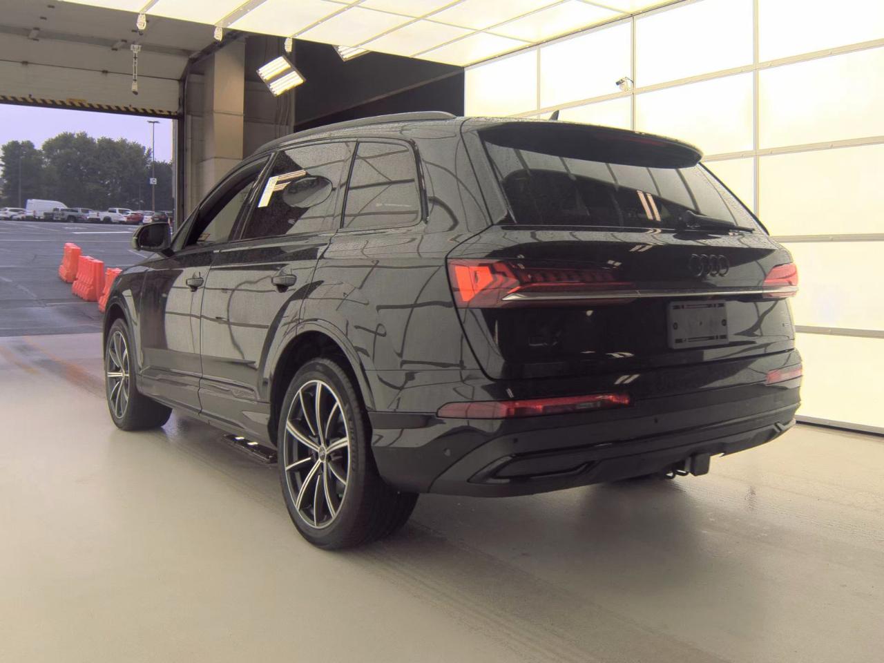 Audi Q7 Premium Plus 55 TFSI quattro 2021