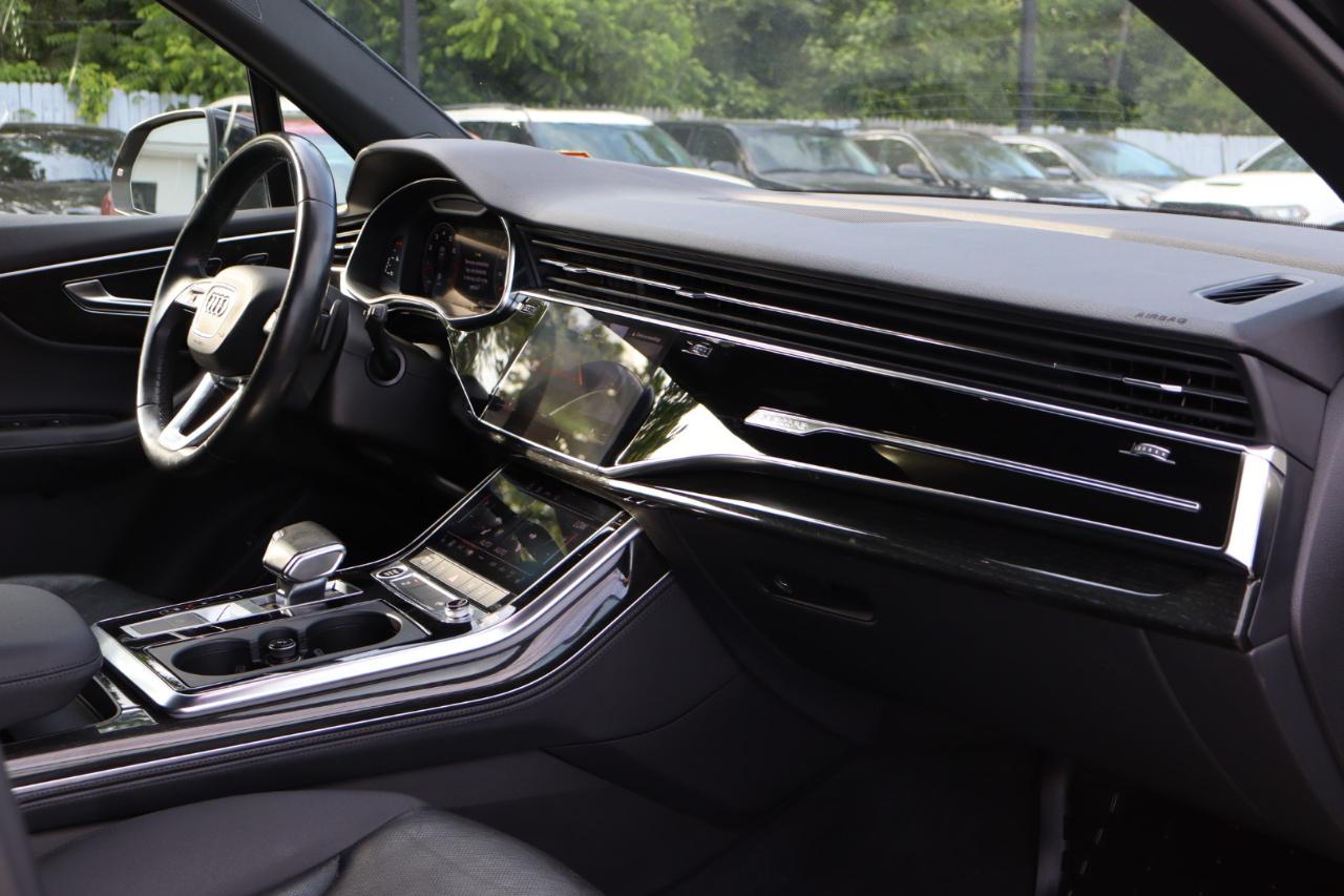 Audi Q7 Premium Plus 55 TFSI quattro 2021