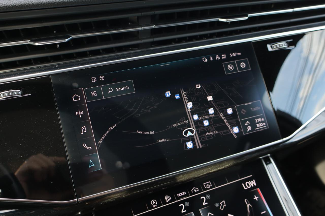 Audi Q7 Premium Plus 55 TFSI quattro 2021