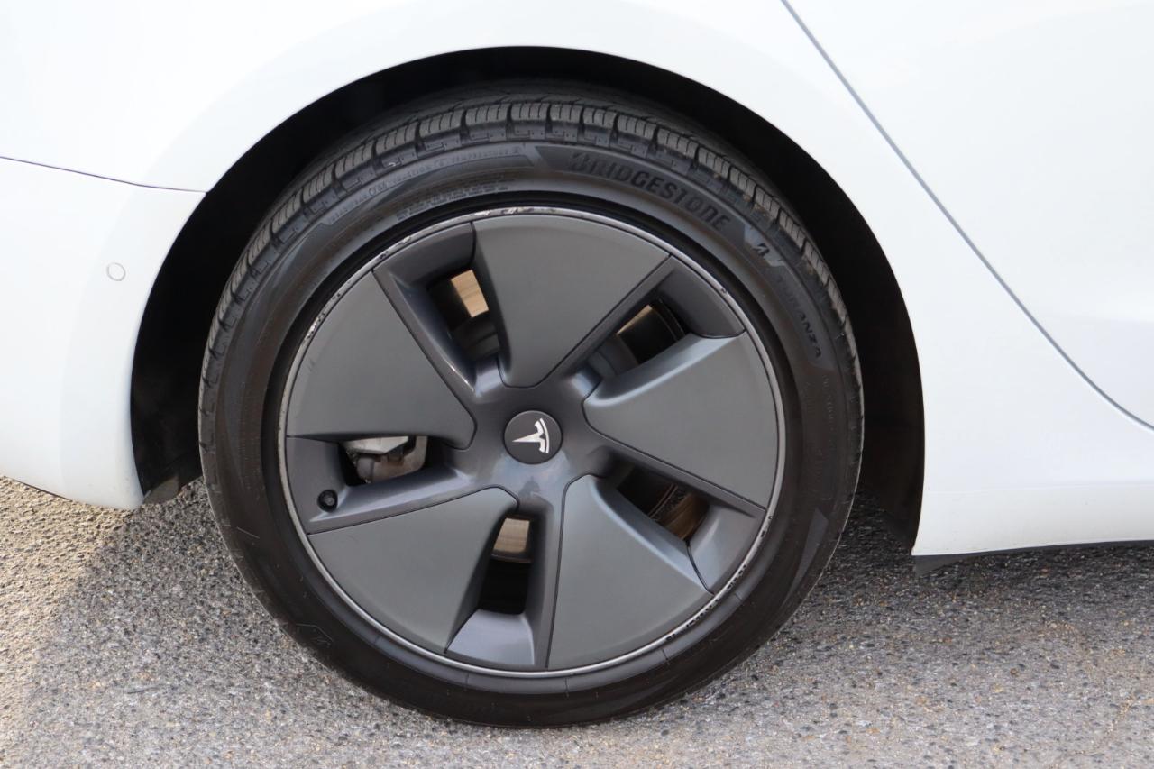 Tesla Model 3 Standard Range RWD 2022