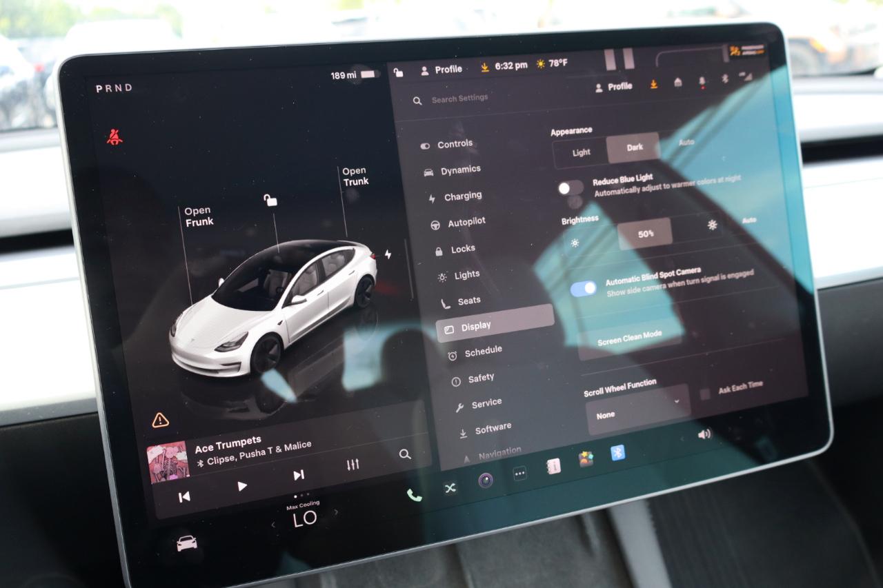 Tesla Model 3 Standard Range RWD 2022
