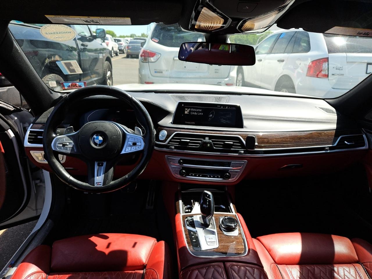 BMW 7-Series  2020