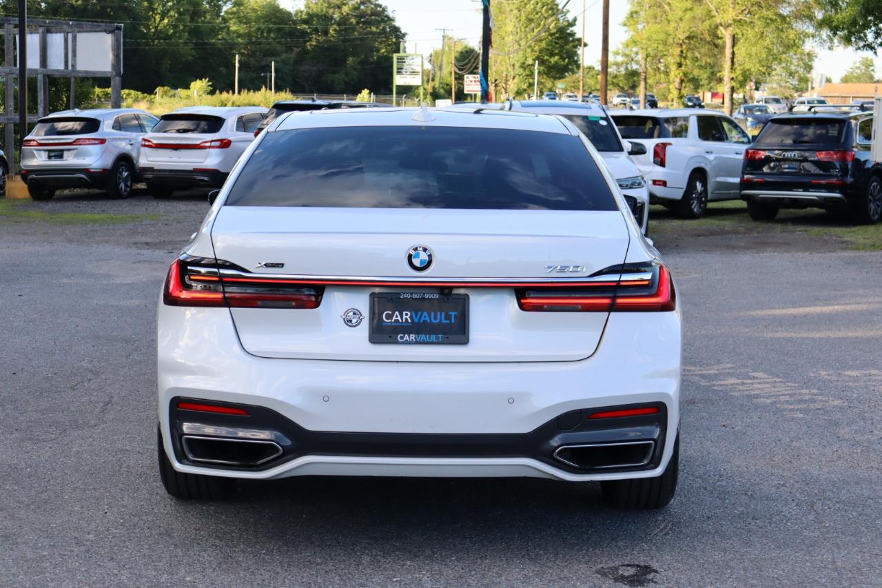 BMW 7-Series  2020
