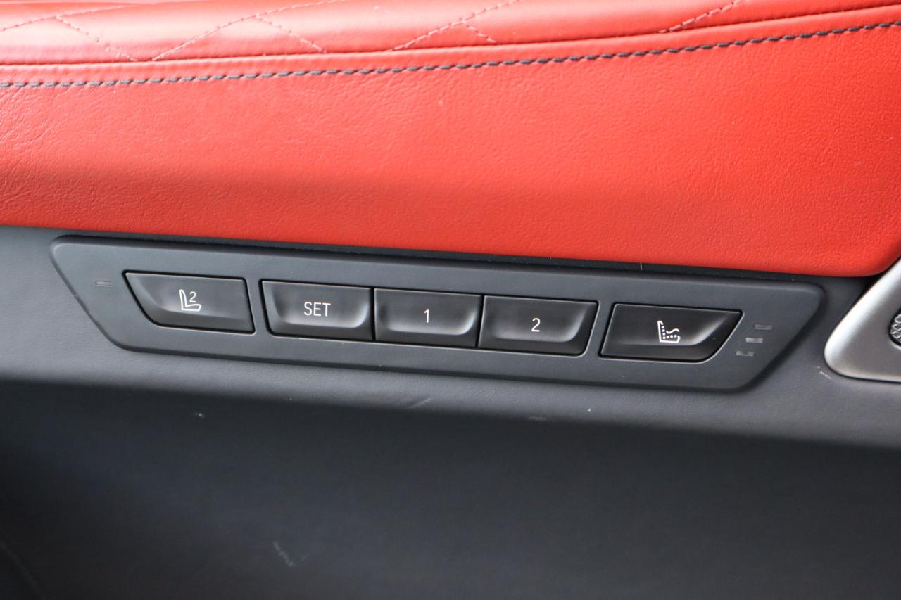 BMW 7-Series  2020