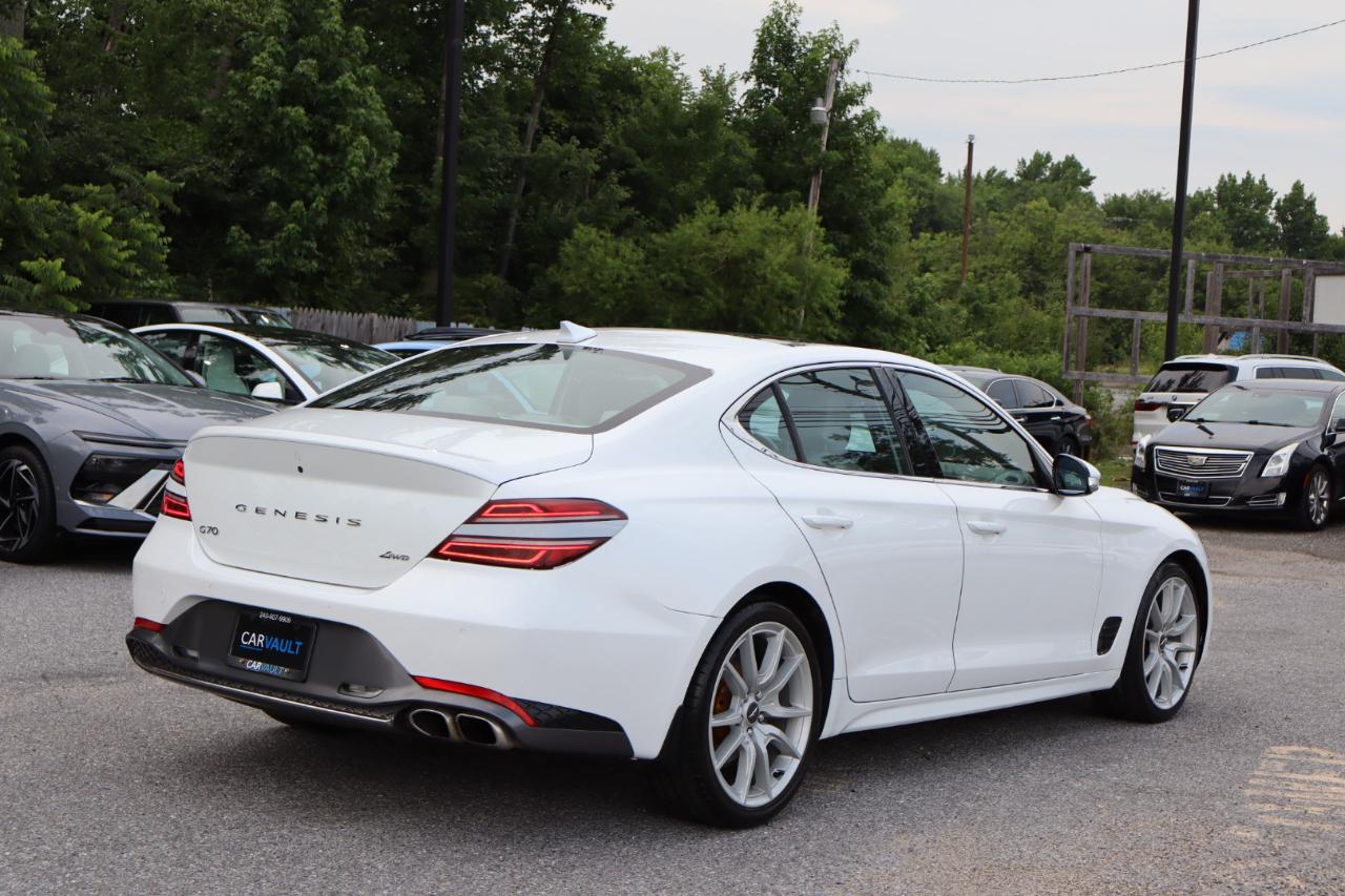 Genesis G70 2.0T Advanced AWD 2022
