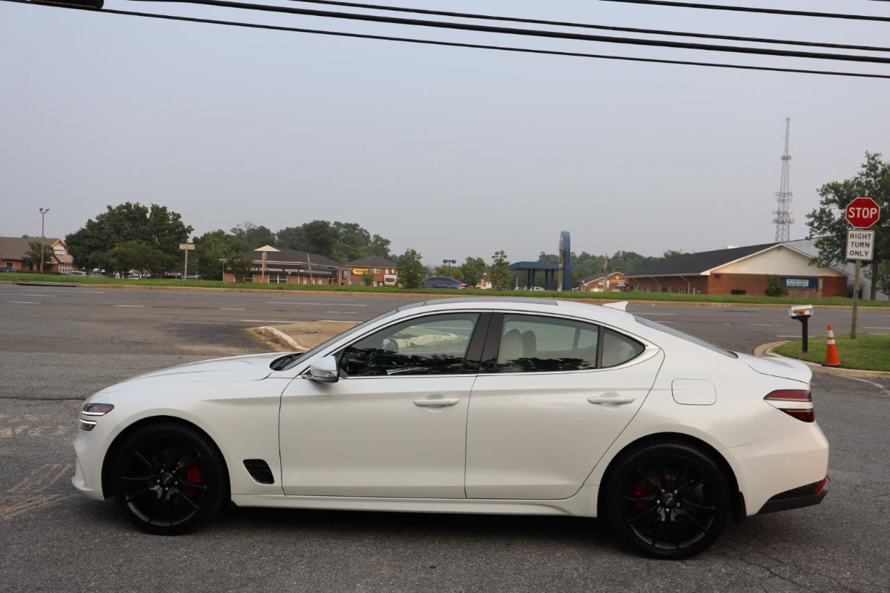 Genesis G70 2.0T Advanced AWD 2022