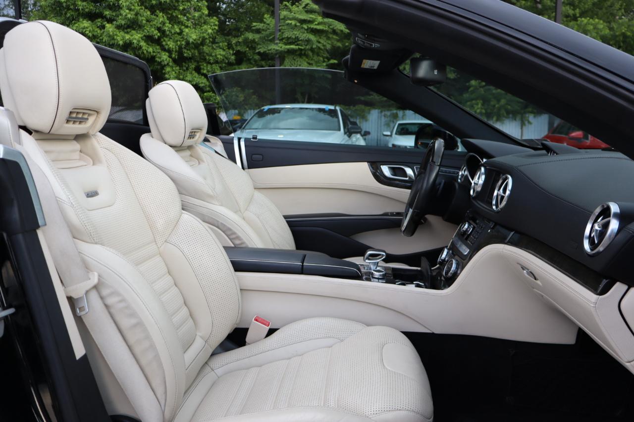 Mercedes-Benz SL-Class  2014