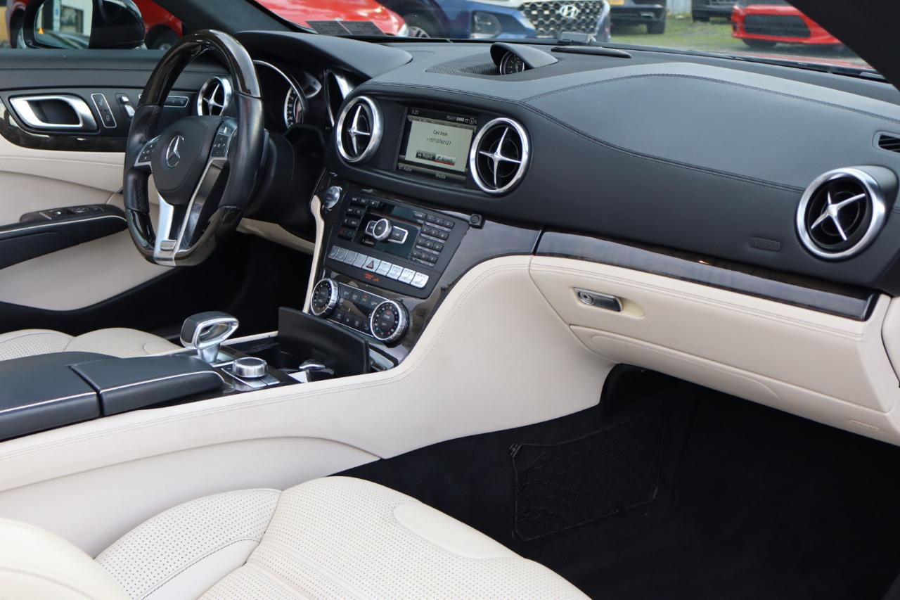 Mercedes-Benz SL-Class  2014