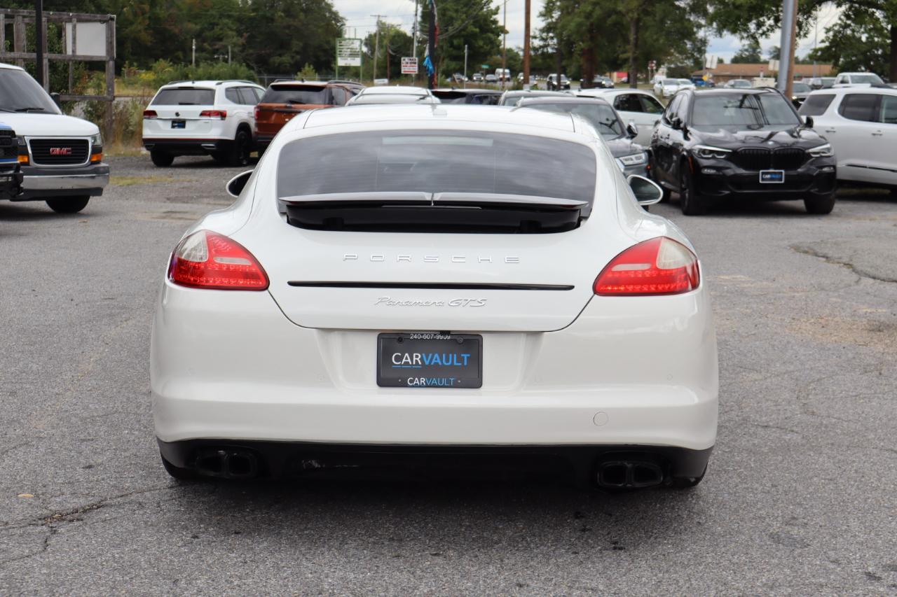 Porsche Panamera GTS AWD 2013