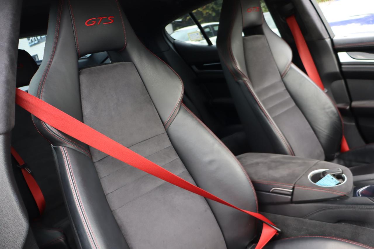 Porsche Panamera GTS AWD 2013