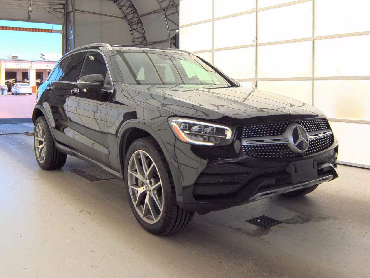 Mercedes-Benz GLC-Class  2022