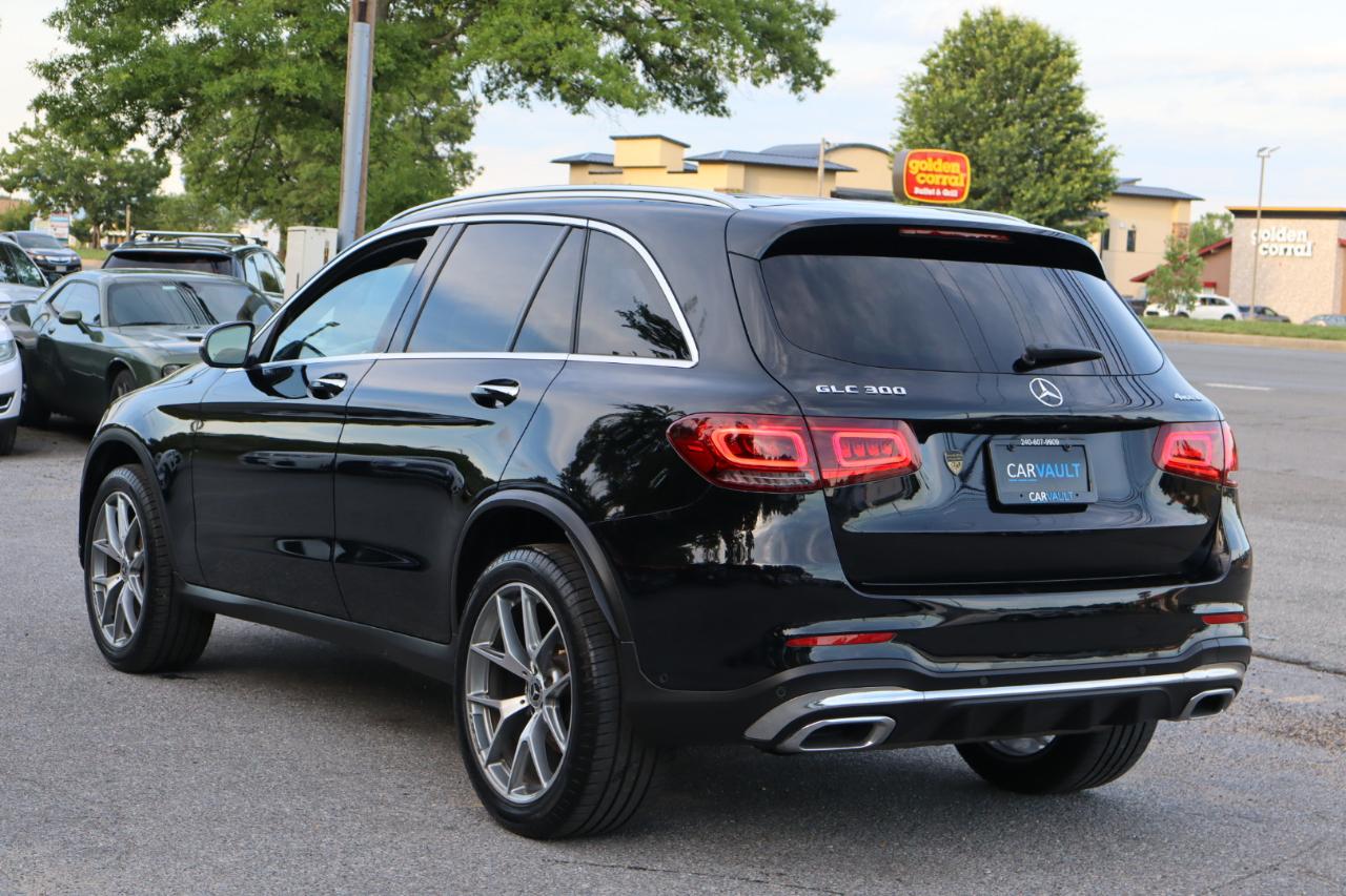Mercedes-Benz GLC-Class  2022