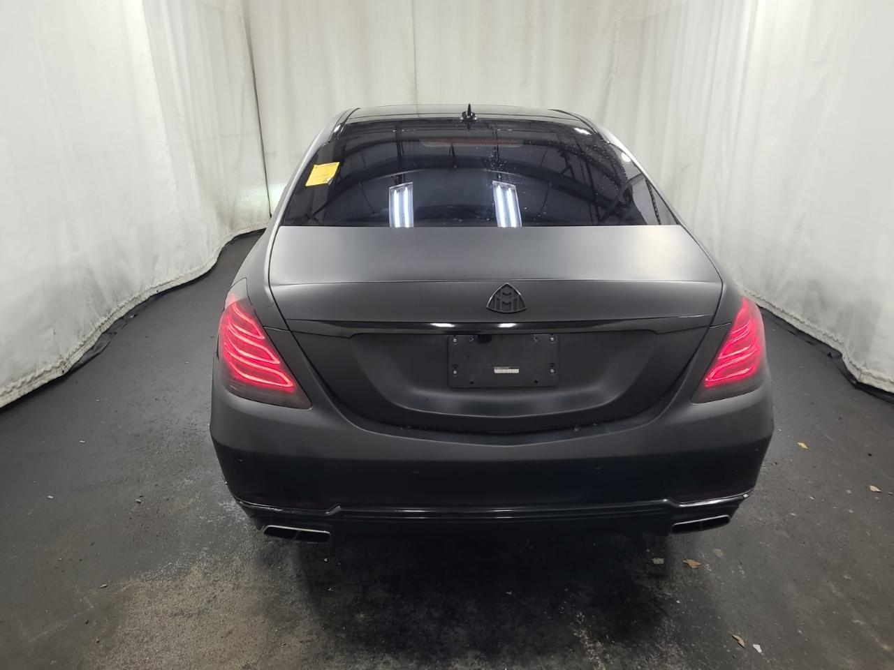 Mercedes-Benz Maybach  2016
