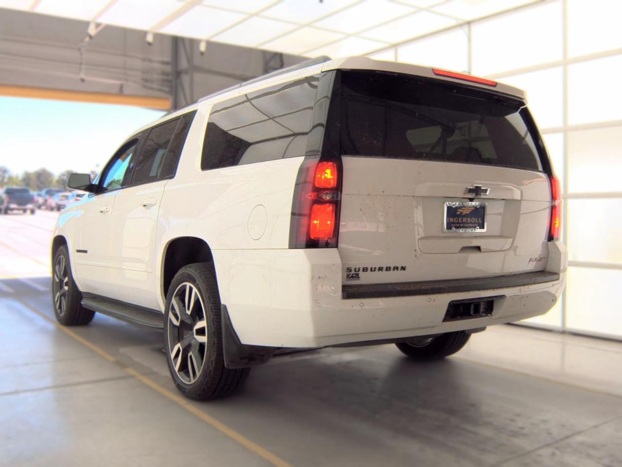 Chevrolet Suburban  2020