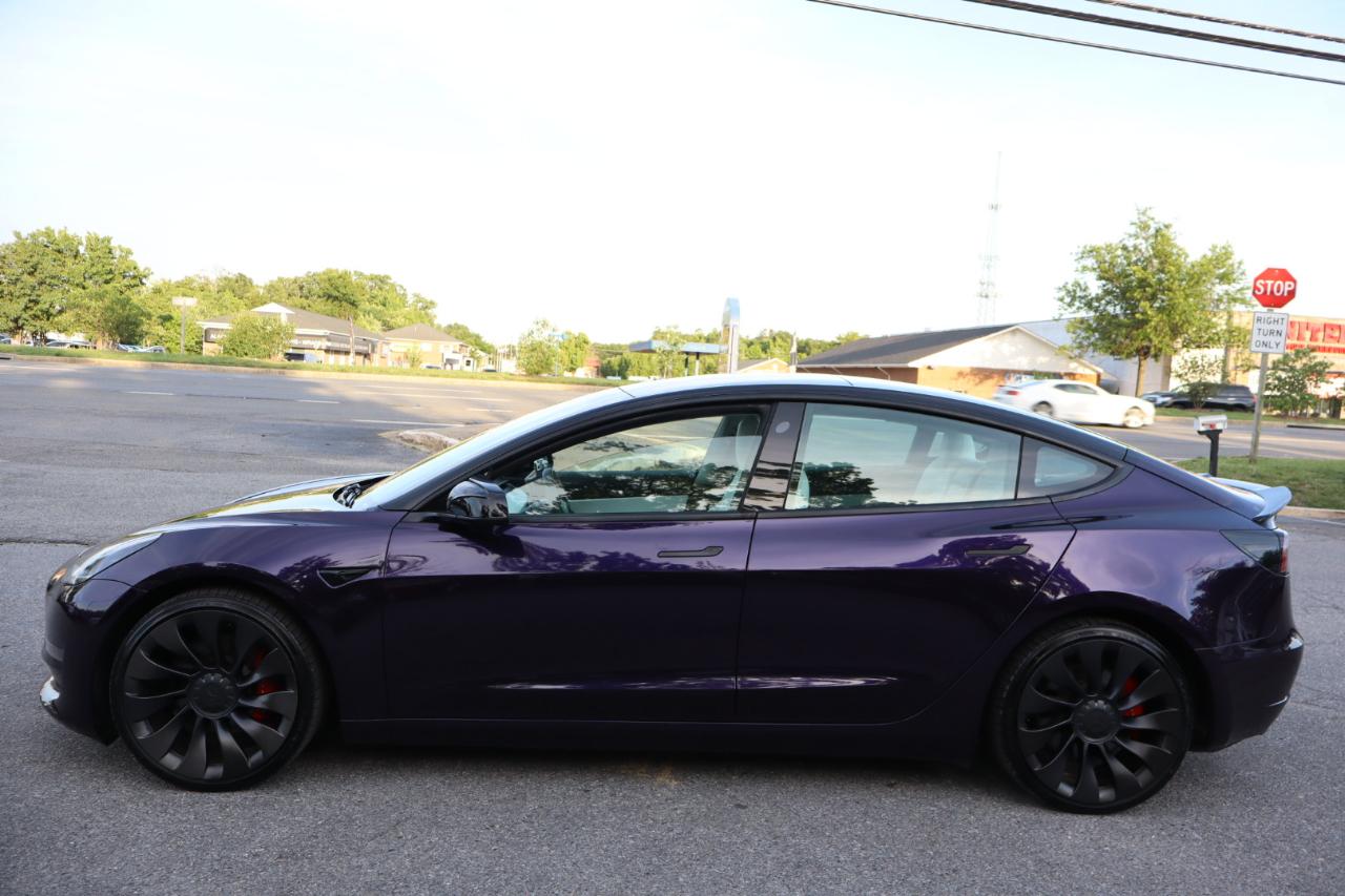 Tesla Model 3  2021