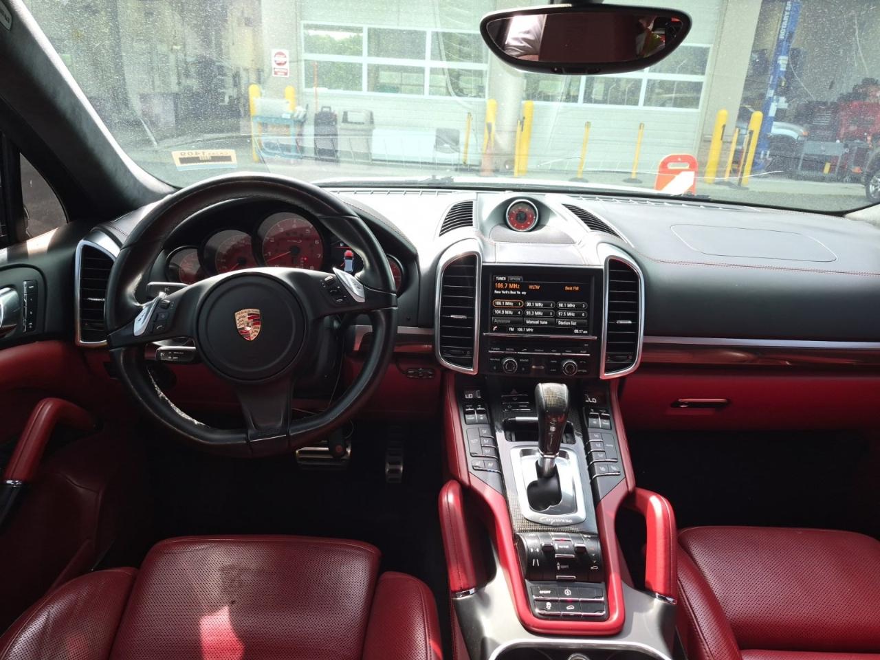 Porsche Cayenne  2014