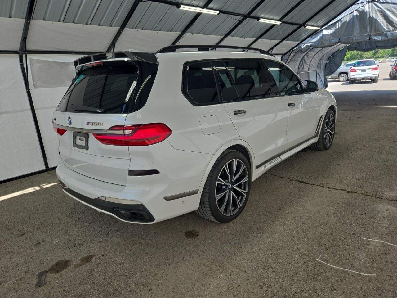 BMW X7  2020