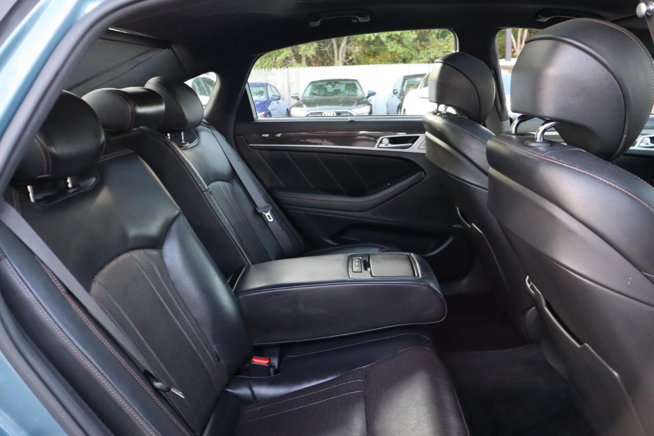 Genesis G80  2018