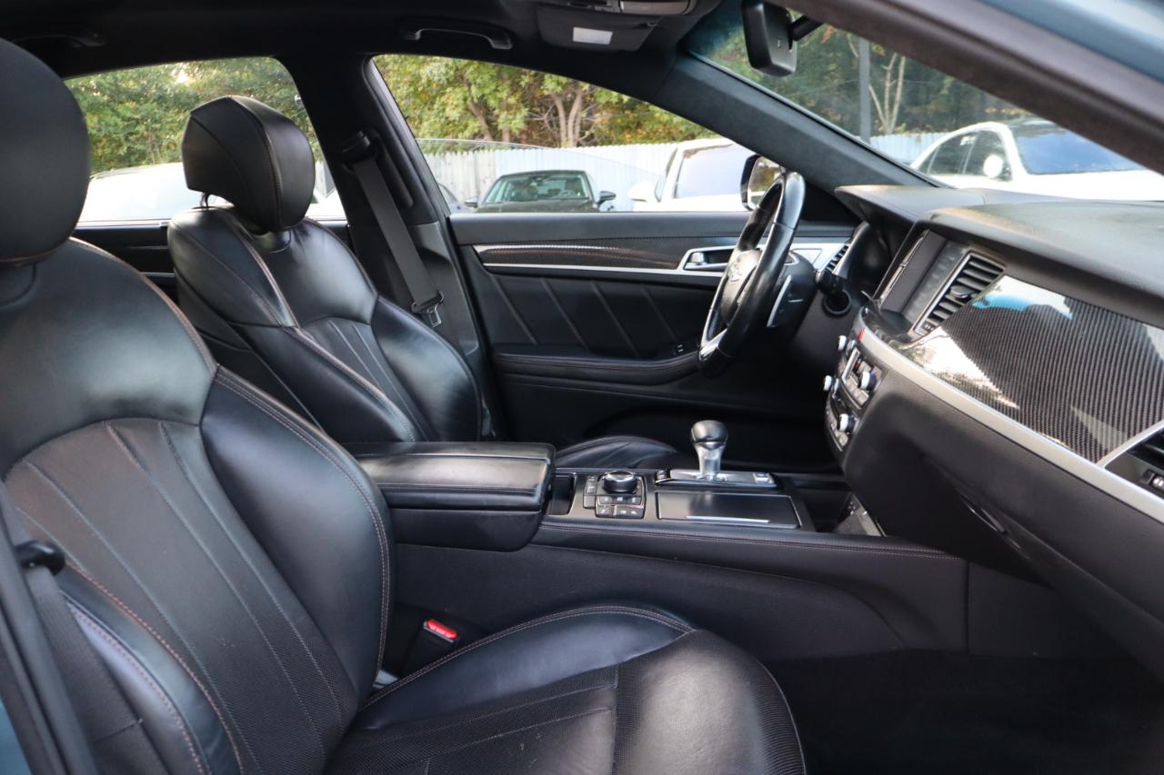 Genesis G80  2018