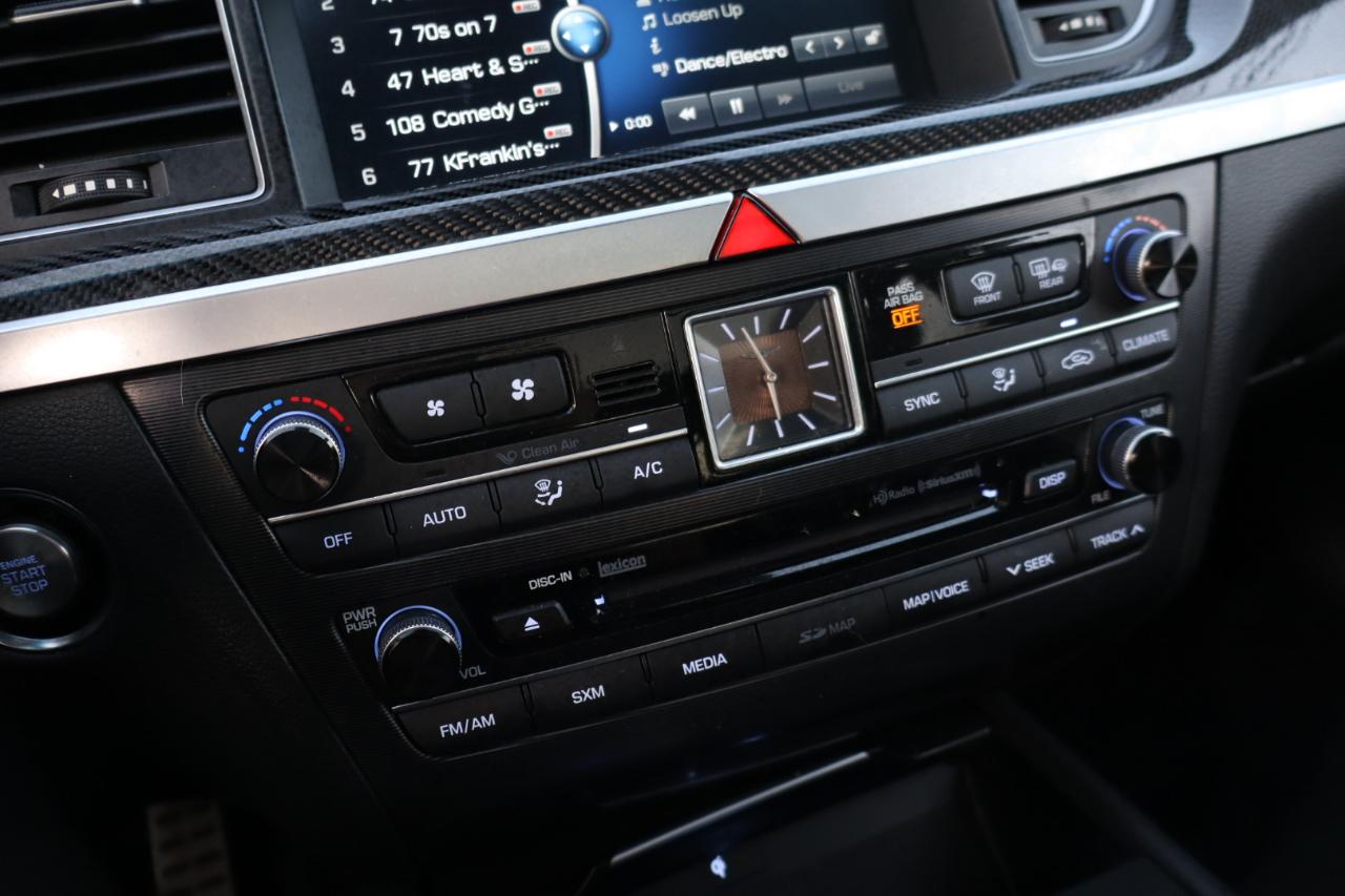 Genesis G80  2018