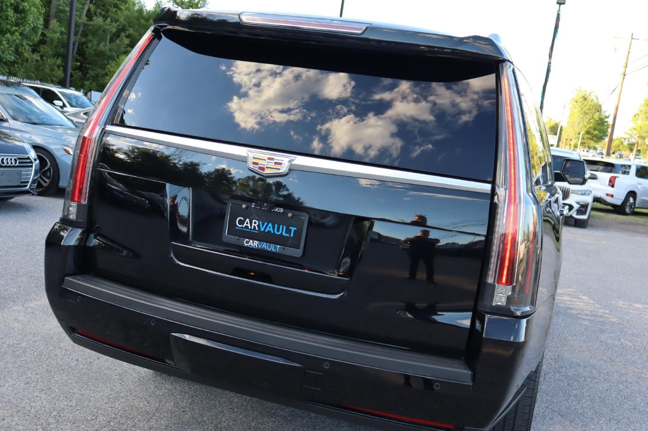Cadillac Escalade ESV 4WD 4dr Platinum 2018