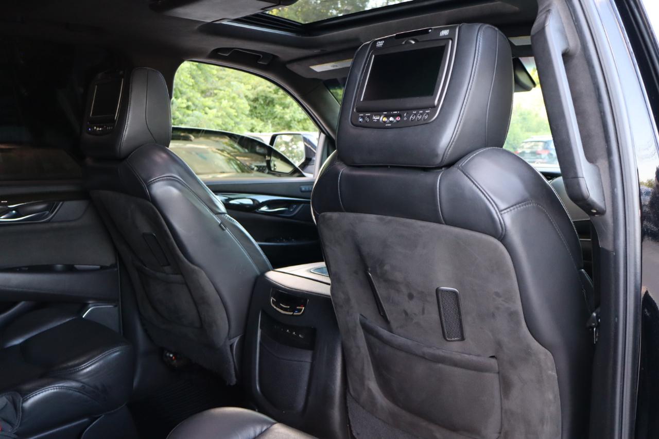 Cadillac Escalade ESV 4WD 4dr Platinum 2018