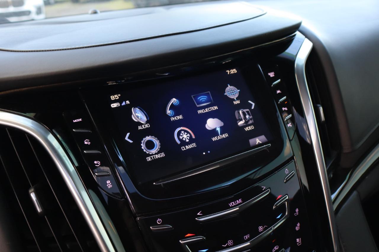 Cadillac Escalade ESV 4WD 4dr Platinum 2018