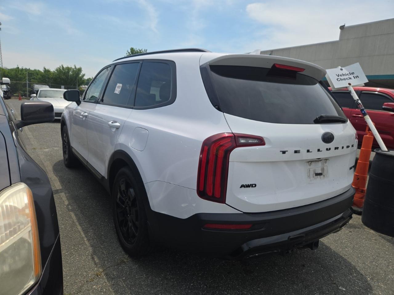 Kia Telluride SX 4D SUV AWD 2021