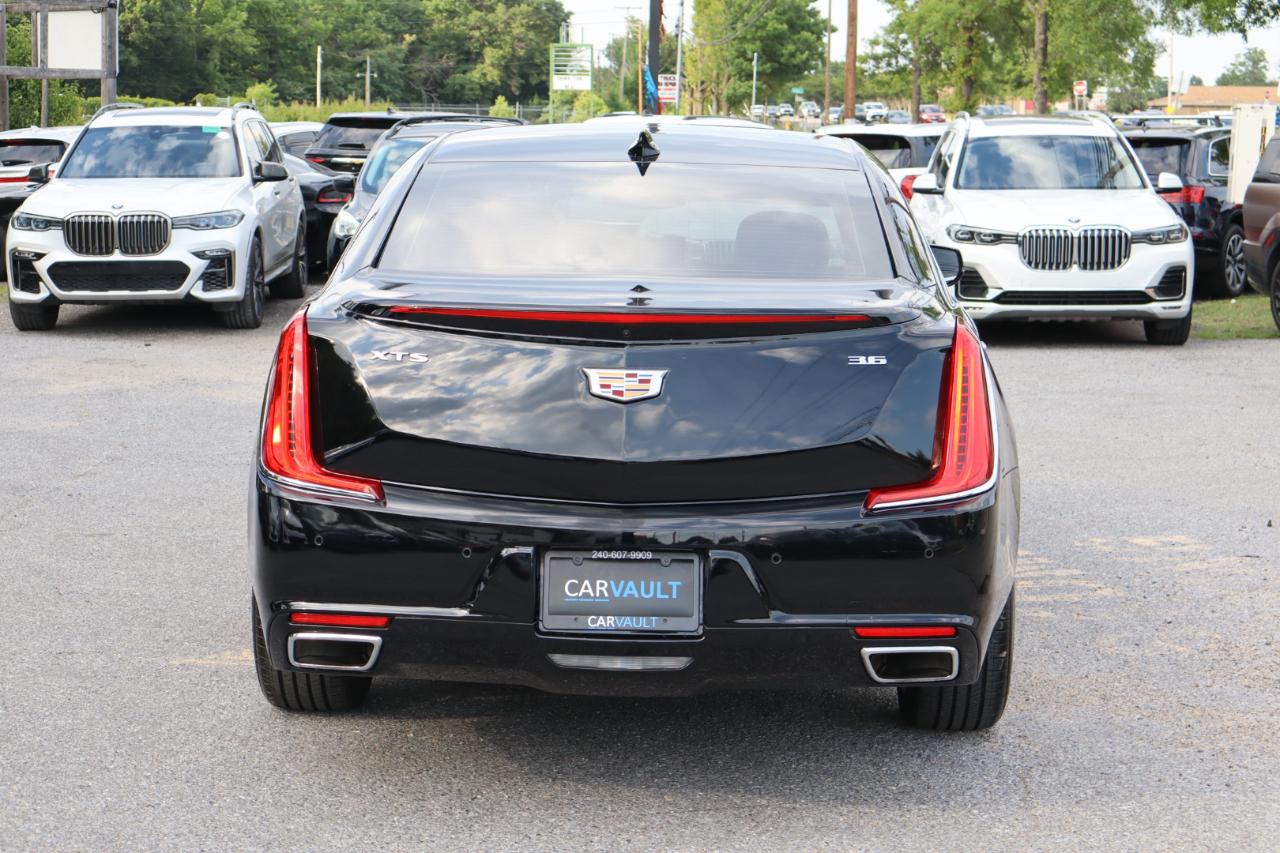 Cadillac XTS  2019