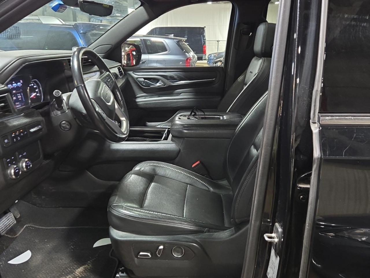 GMC Yukon 4WD 4dr Denali 2021