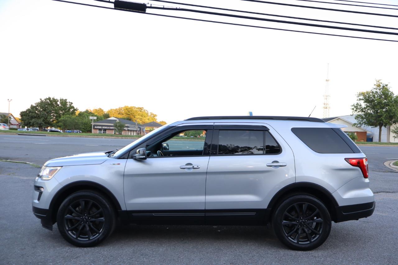 Ford Explorer XLT 4-Door 4WD 2018