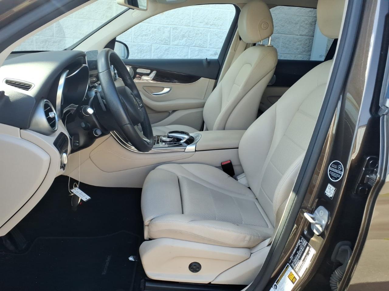 Mercedes-Benz GLC-Class  2017