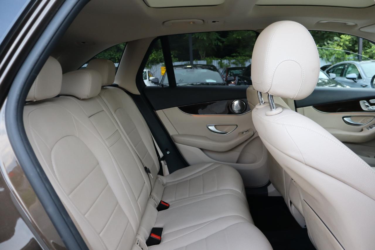 Mercedes-Benz GLC-Class  2017