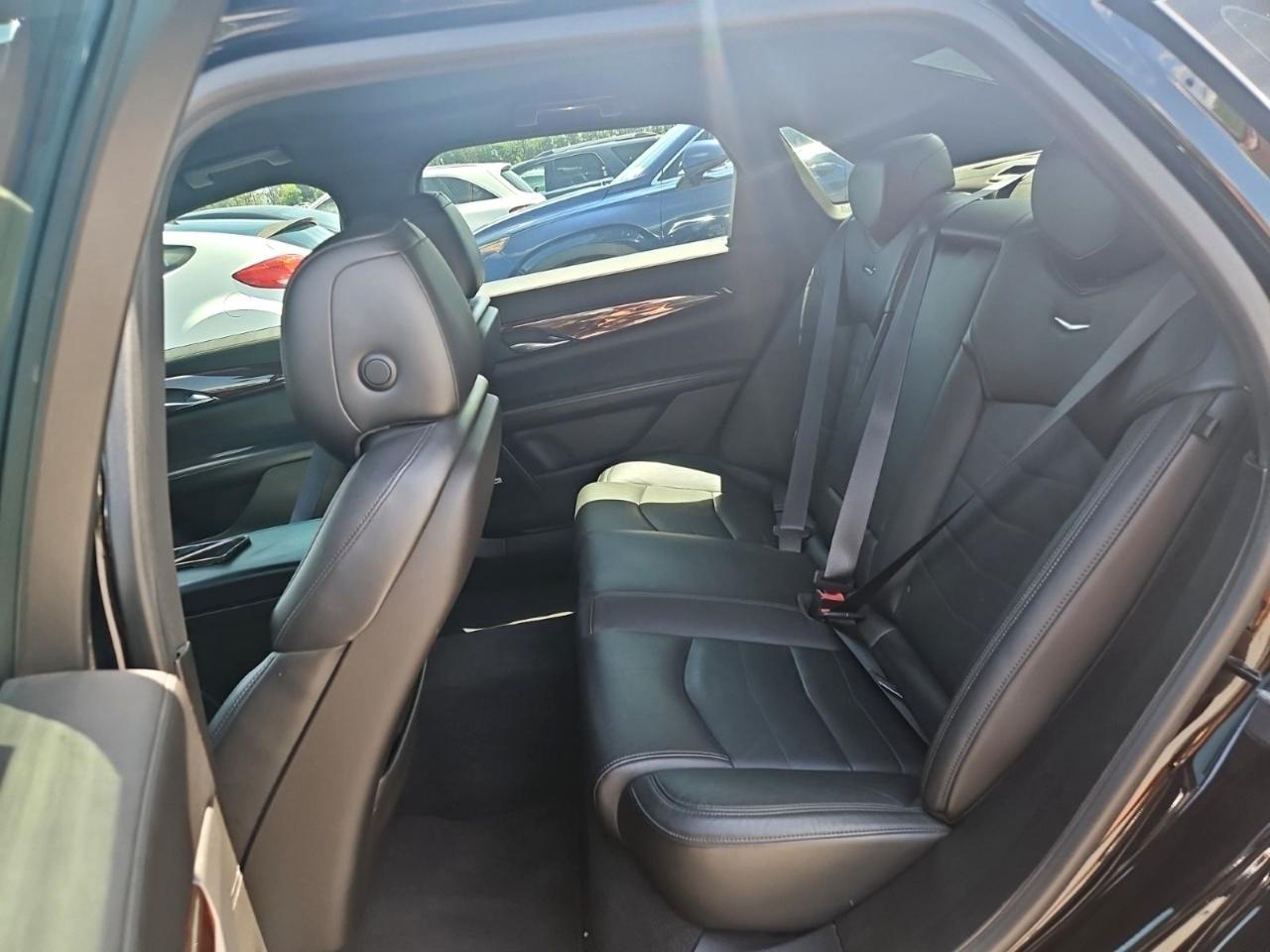 Cadillac CT6 4dr Sdn 3.6L Luxury AWD 2017