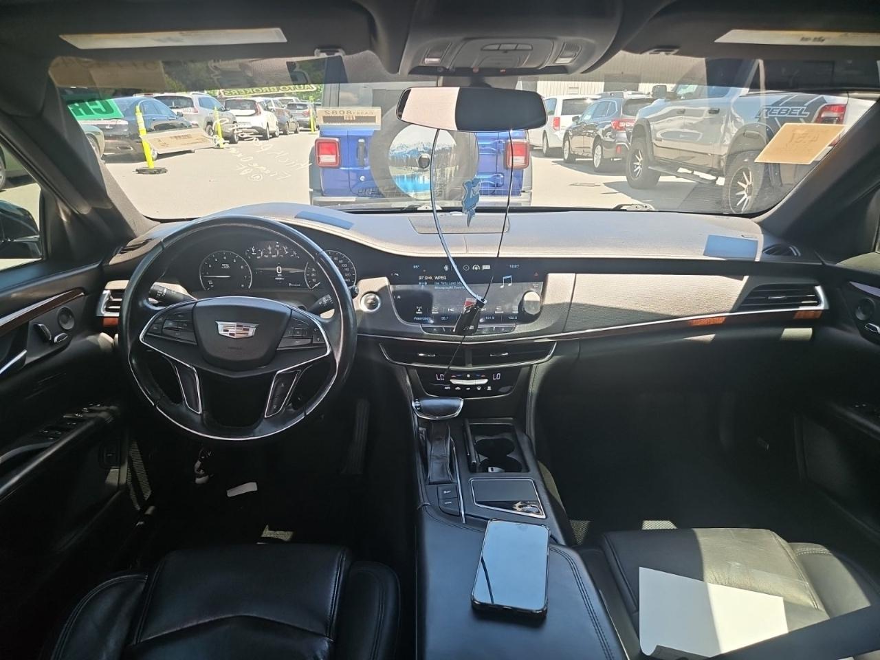 Cadillac CT6 4dr Sdn 3.6L Luxury AWD 2017