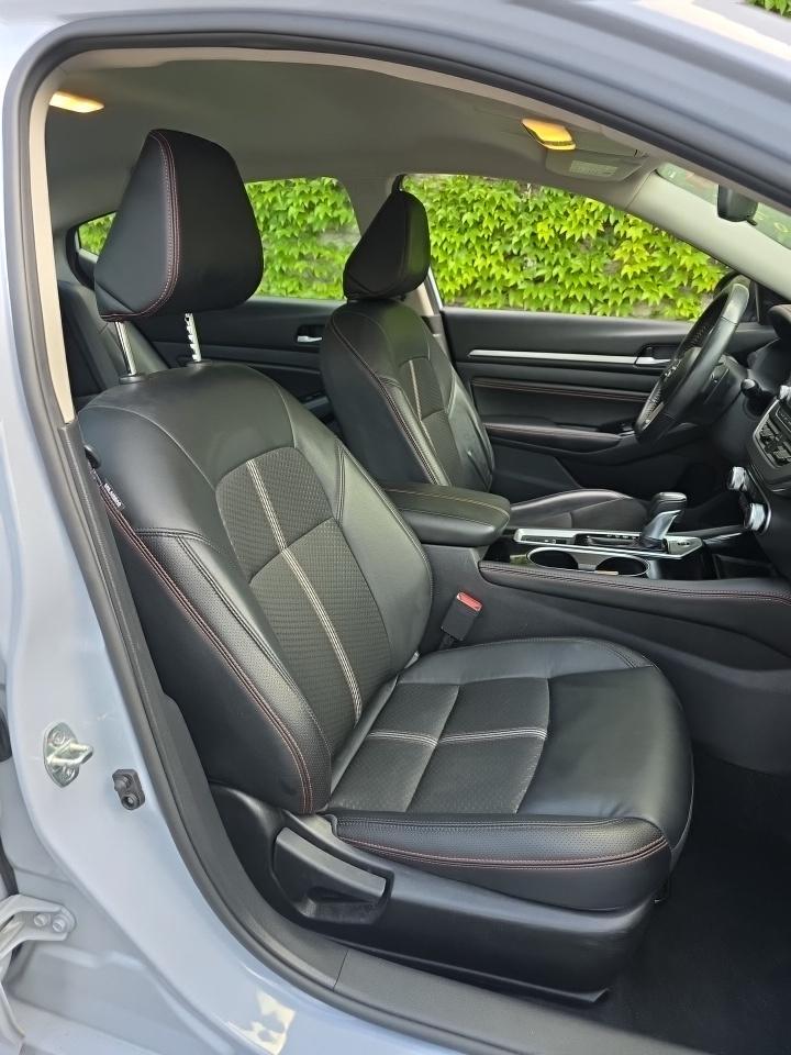 Nissan Altima  2023