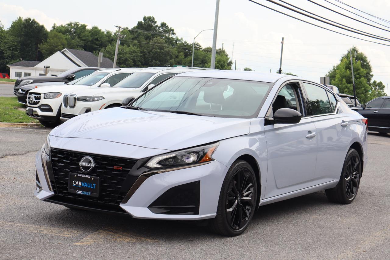 Nissan Altima  2023
