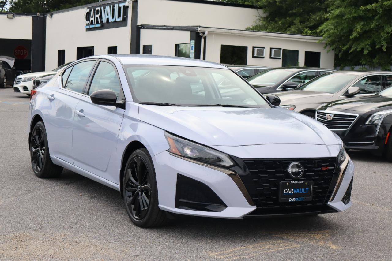 Nissan Altima  2023